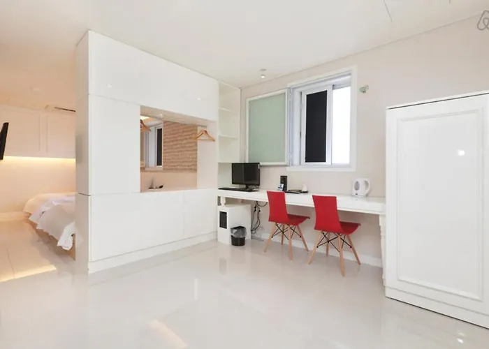 Zum Hotel Seul