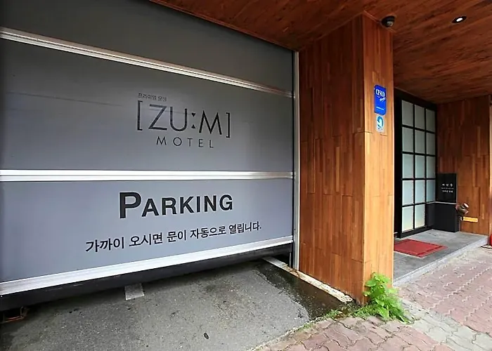 Zum